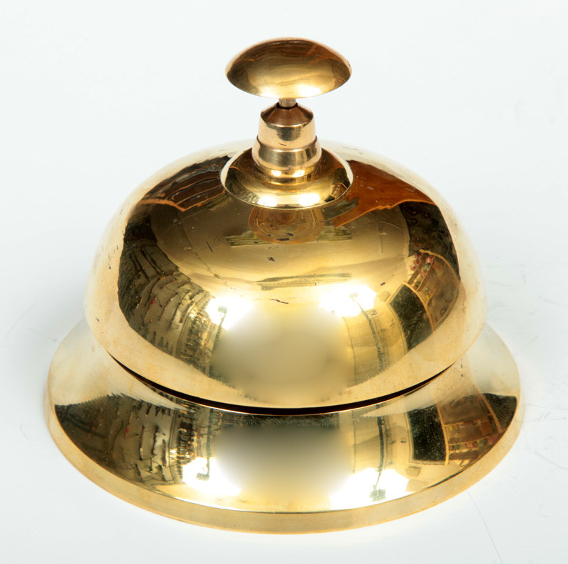 foto zvonek mosazn� recep�n� - 18 cm